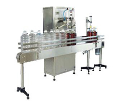 白酒、大桶水半自動(dòng)灌裝線